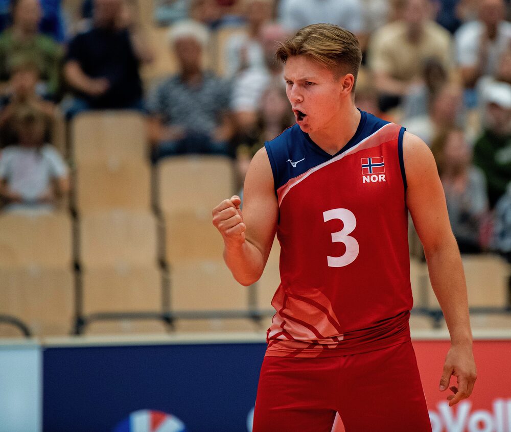 Samson Olsen jubler for Norges landslag